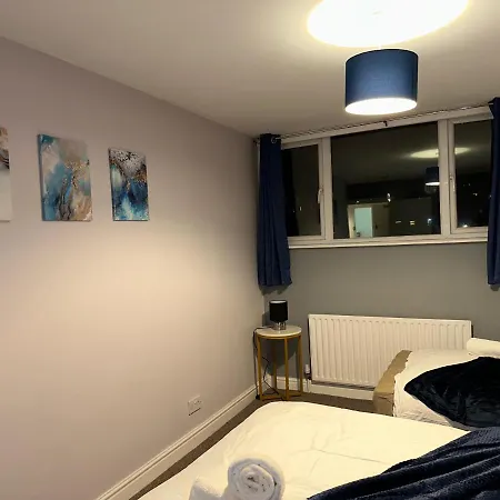 شقة Charming 2-bed In The Heart Of